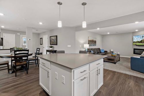 2166 Island Ct, Lino Lakes, MN, 55038-6501 | Card Image