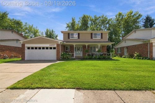 44597 Westminister Way, Canton, MI, 48187-2648 | Card Image