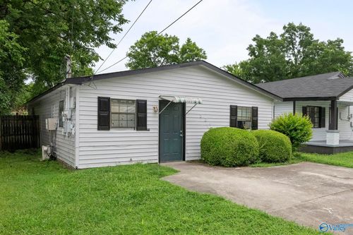 221 Ward Ave Ne, Huntsville, AL, 35801-4012 | Card Image