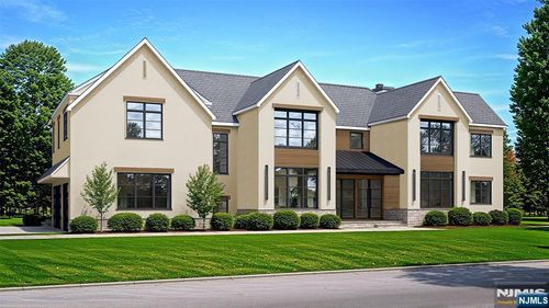 12 Irene Ct, Demarest, NJ, 07627-1207 | Card Image