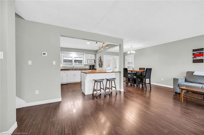 33 Echo St E, House other with 3 bedrooms, 2 bathrooms and 7 parking in Cayuga ON | Image 9