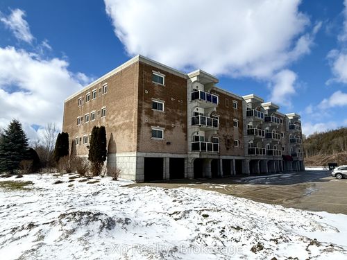 203-125 William St, Walkerton, ON, N0G2V0 | Card Image