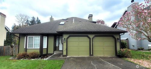 37434 18th Ave S, Federal Way, WA, 98003-7702 | Card Image