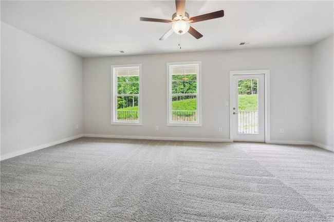 2562 Harbor View Ct, Townhouse with 3 bedrooms, 3 bathrooms and null parking in Gainesville GA | Image 36