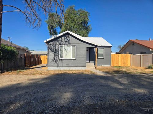265 Nw 4th St, Ontario, OR, 97914 | Card Image