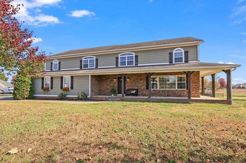 627 Farmer Ln, Bowling Green, KY, 42104-8547 | Card Image