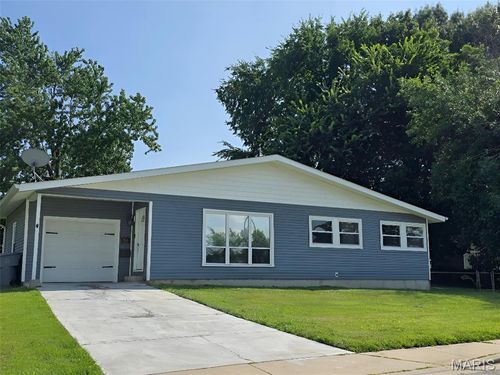 506 Cordes St, O Fallon, MO, 63366-2404 | Card Image