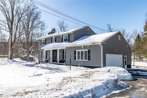 2939 Graffenburg Rd, New Hartford, NY, 13413-5913 | Card Image