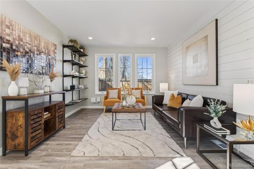 4001 E Cornell Ave, Denver, CO, 80222-6723 | Card Image