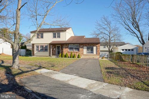 523 Carver Ct, Lawnside, NJ, 08045-1004 | Card Image