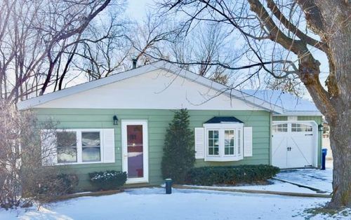 4211 Oak St, Mcfarland, WI, 53558-9281 | Card Image