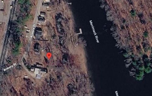31 Armory St, Methuen, MA, 01844-1803 | Card Image