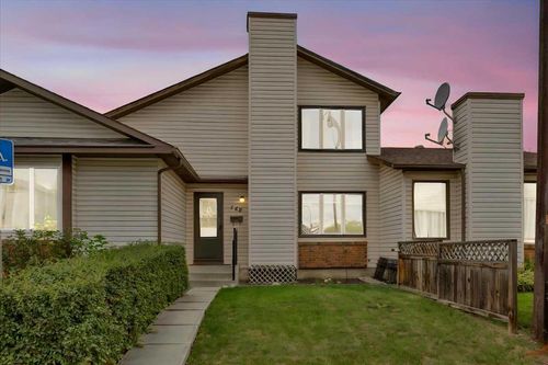 148 Deerview Way Se, Calgary, AB, T2J6K3 | Card Image
