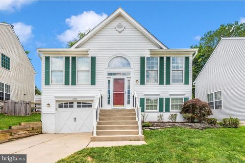 7488 Windswept Ct, Sykesville, MD, 21784-7150 | Card Image
