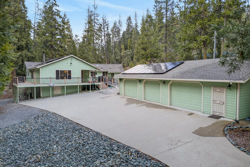 2026 Lily Valley Cir, West Point, CA, 95255-7103 | Card Image