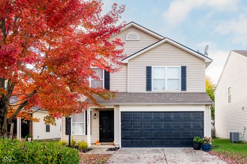 15455 Wandering Way, Noblesville, IN, 46060-8008 | Card Image