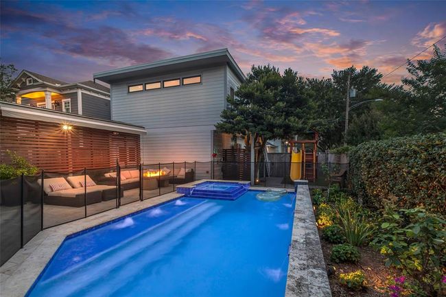 340 W 17 Th St, House other with 3 bedrooms, 3 bathrooms and 2 parking in Houston TX | Image 34