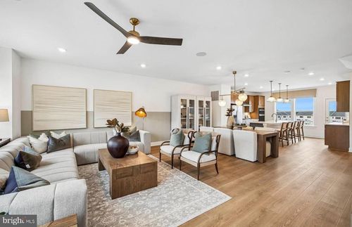 42596 Waxpool Road, Ashburn, VA, 20148 | Card Image