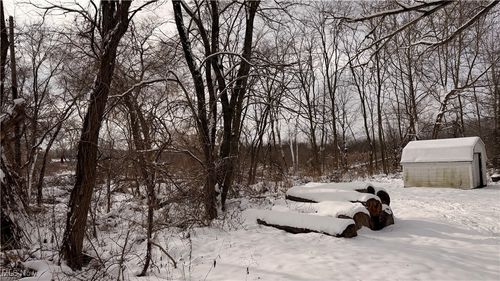 12167 Mantua Center Rd, Mantua, OH, 44255-9363 | Card Image