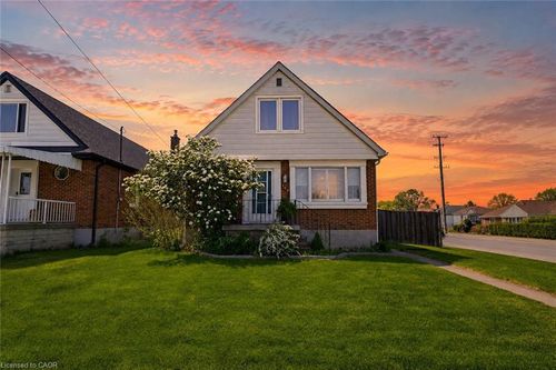 140 Parkdale Ave S, Hamilton, ON, L8K3P4 | Card Image