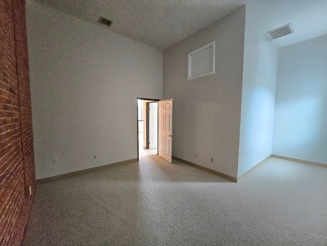APT-209 - 147 Rawson Rd, Condo with 2 bedrooms, 2 bathrooms and 2 parking in Quincy MA | Image 13