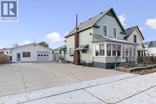 286 Seymour St, Amherstburg, ON, N9V2B8 | Card Image