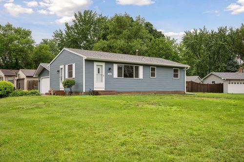 1401 76th Ave Ne, Fridley, MN, 55432-3615 | Card Image