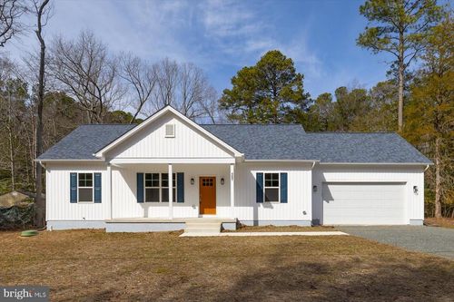 157 N Glebe Rd, MONTROSS, VA, 22520-4055 | Card Image