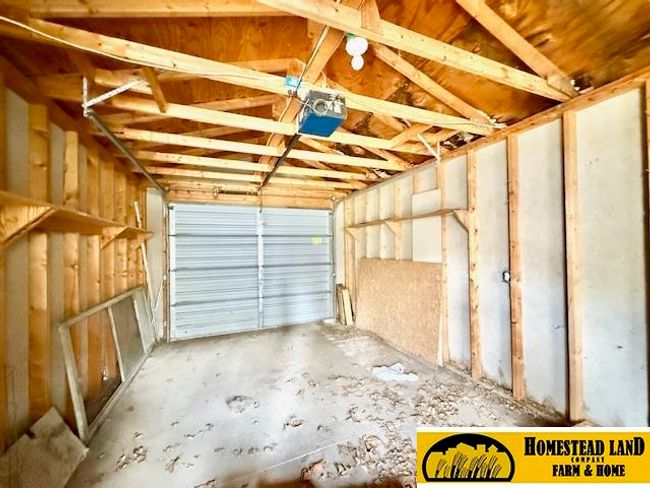 902 A St, House other with 3 bedrooms, 2 bathrooms and 1 parking in Fairbury NE | Image 24