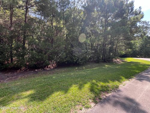 42 Windy Pt, Belhaven, NC, 27810-3303 | Card Image