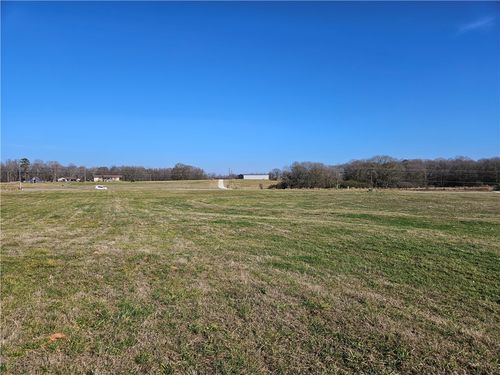 2.5 W Oak Hwy, Townville, SC, 29689 | Card Image