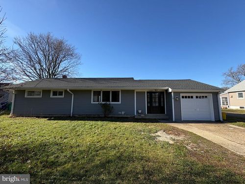 18 Crosswicks Chesterfield Rd, Crosswicks, NJ, 08515-9661 | Card Image