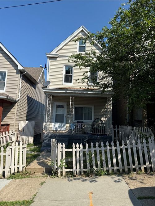 1230 Goe Ave, Pittsburgh, PA, 15212-1910 | Card Image