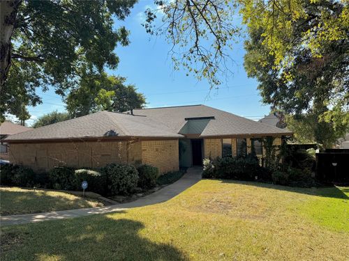 1104 Mayleaf Dr, Irving, TX, 75060-5759 | Card Image
