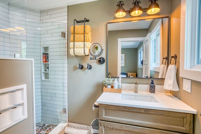 1039 W Cottage Dr, House other with 4 bedrooms, 2 bathrooms and 8 parking in Ompah ON | Image 25