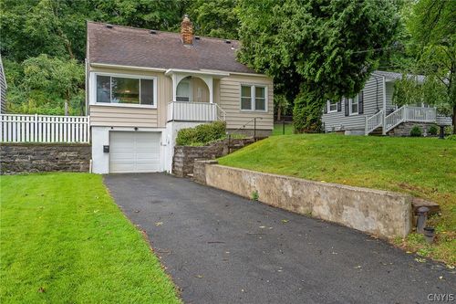 305 Myrtle St, Syracuse, NY, 13204-1819 | Card Image