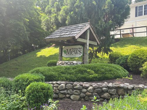 22-22 Wishing Well Ln, New Milford, CT, 06776-3440 | Card Image