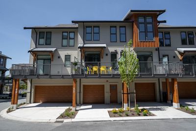 48 - 351 Copper Dr, Townhouse with 3 bedrooms, 2 bathrooms and 2 parking in Britannia Beach BC | Image 1