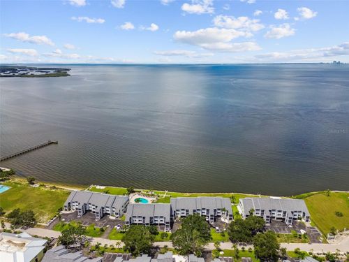 unit-b-812 Bahia Del Sol Dr, RUSKIN, FL, 33570-3084 | Card Image