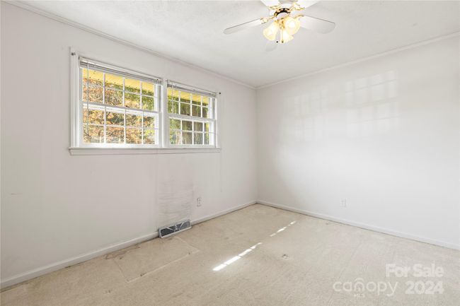 549 Scaleybark Rd, House other with 3 bedrooms, 2 bathrooms and null parking in Charlotte NC | Image 13