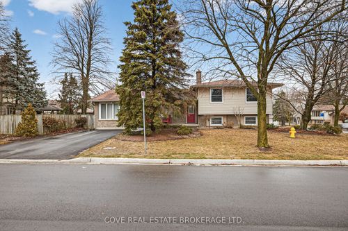 70 Elmgrove Crescent, London South, ON, N6J4H1 | Card Image