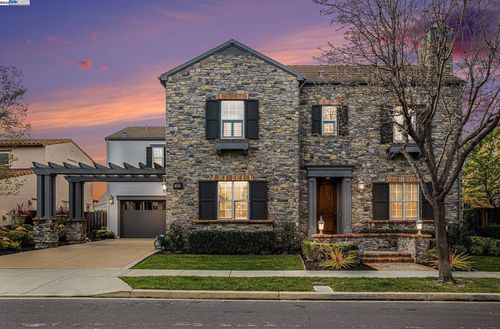 1049 S Wedgewood Rd, San Ramon, CA, 94582-5823 | Card Image