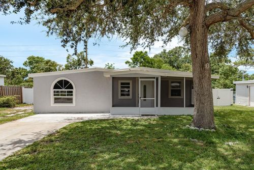 130 Melody Ln, LARGO, FL, 33771-2633 | Card Image