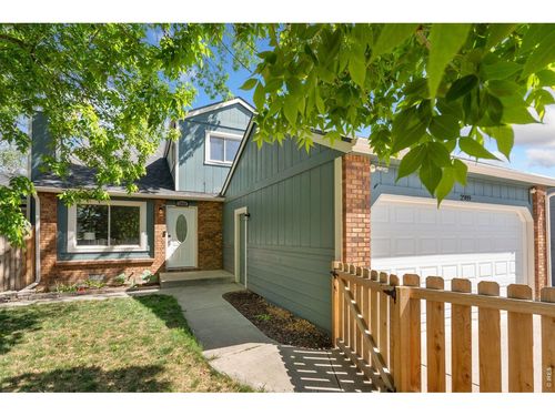 2989 8th St Sw, Loveland, CO, 80537-6027 | Card Image