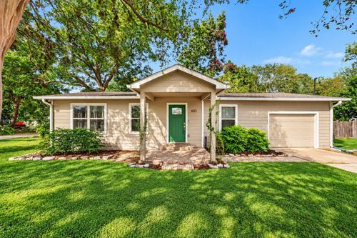 603 Penick Rd, Waller, TX, 77484-8344 | Card Image