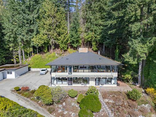 2755 Skilift Pl, West Vancouver, BC, V7S2T6 | Card Image