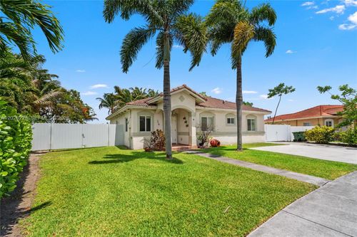 716 Se 12th Ter, Homestead, FL, 33033-5093 | Card Image