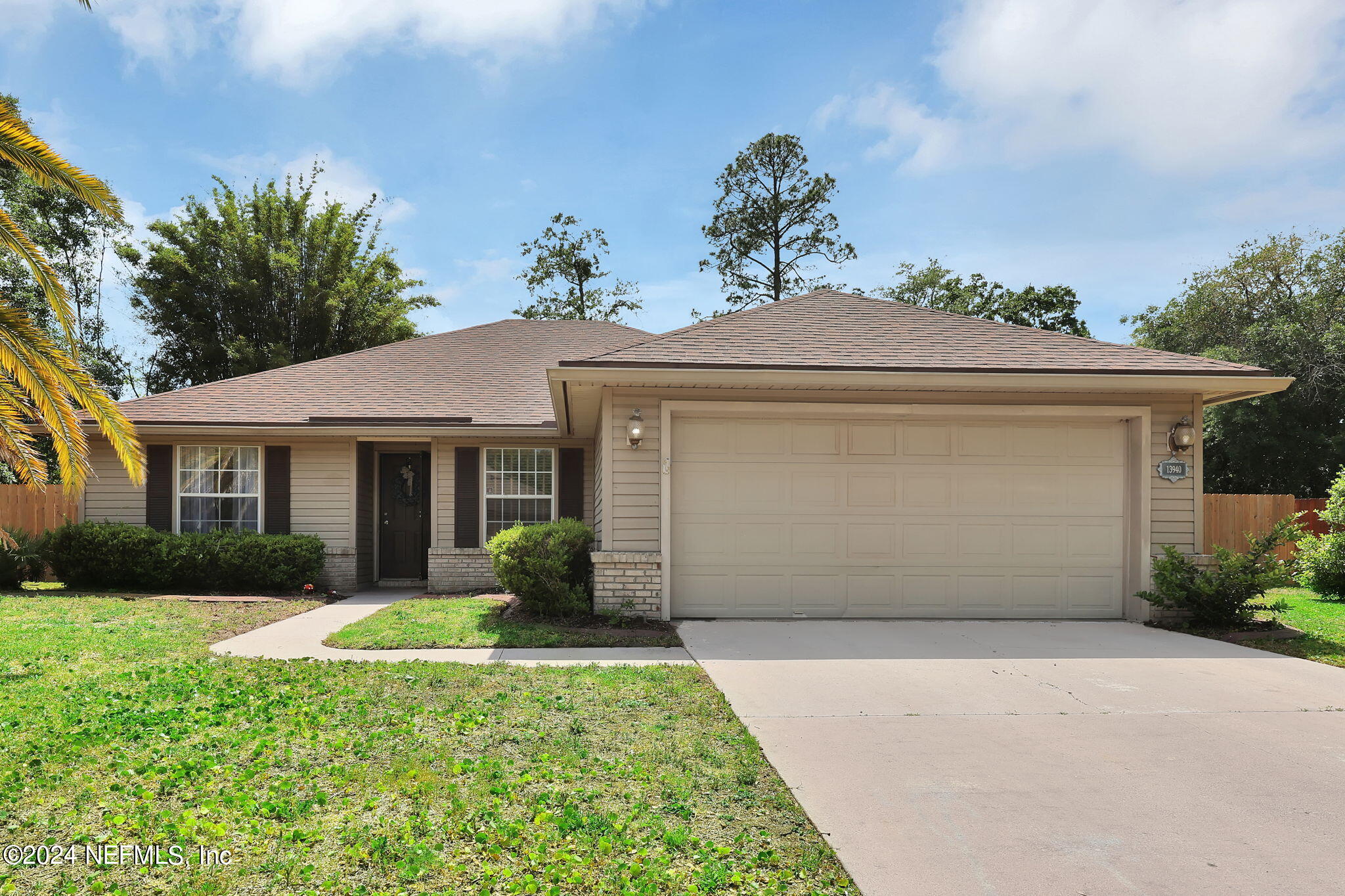 Crestwick Dr, Jacksonville, FL 32218