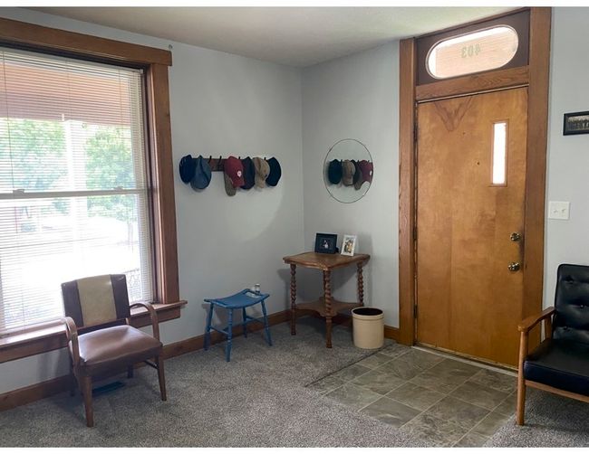 403 W Spring St, House other with 3 bedrooms, 2 bathrooms and null parking in Brownstown IN | Image 4