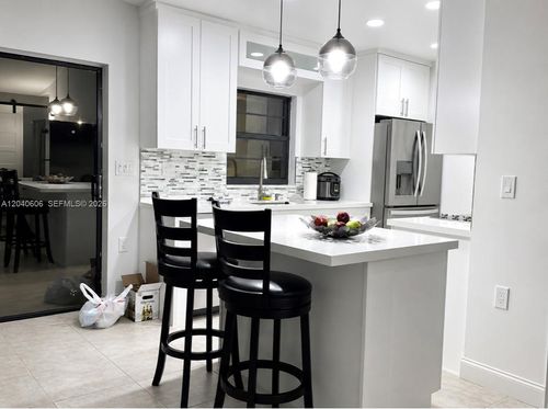 13801 Sw 52nd St, Miami, FL, 33175-5172 | Card Image
